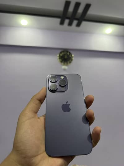 Apple iPhone 14 Pro
