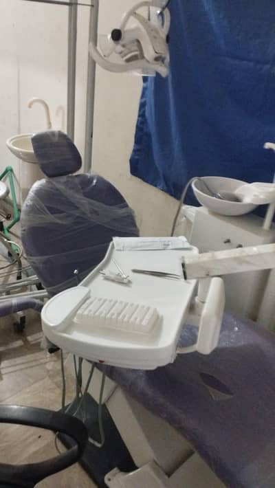 New dental unit semi electricic