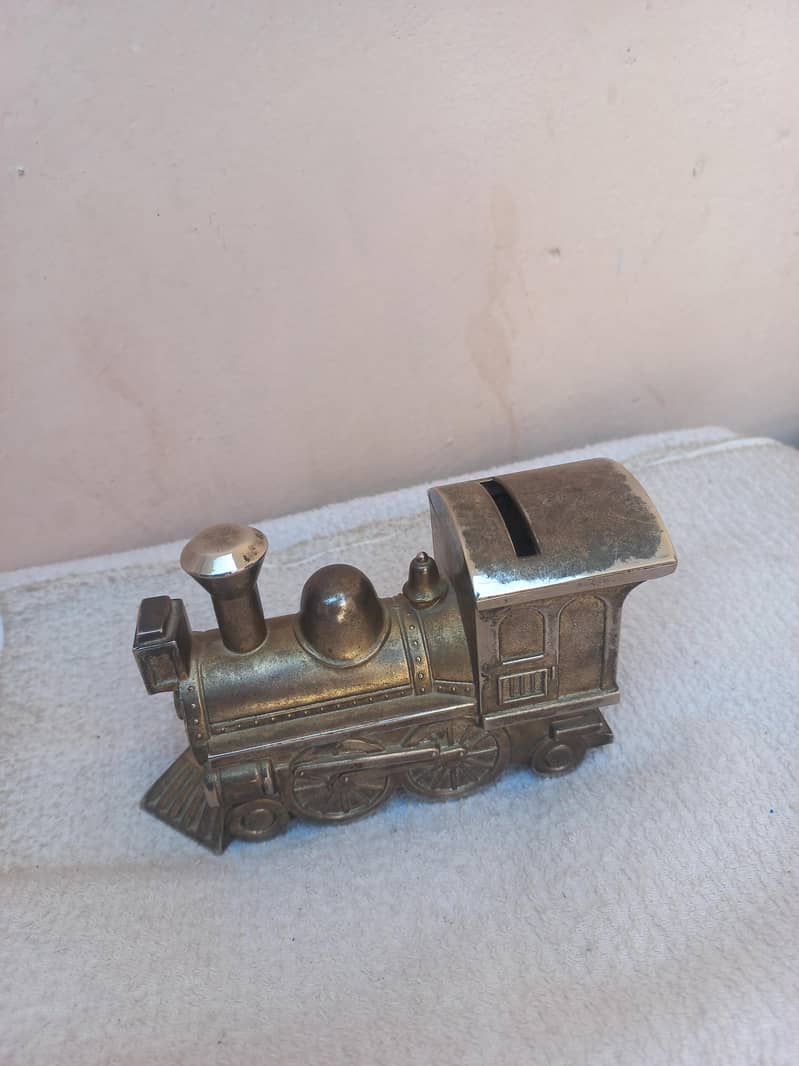 antique items 0