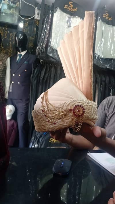 Turbans wear on wedding