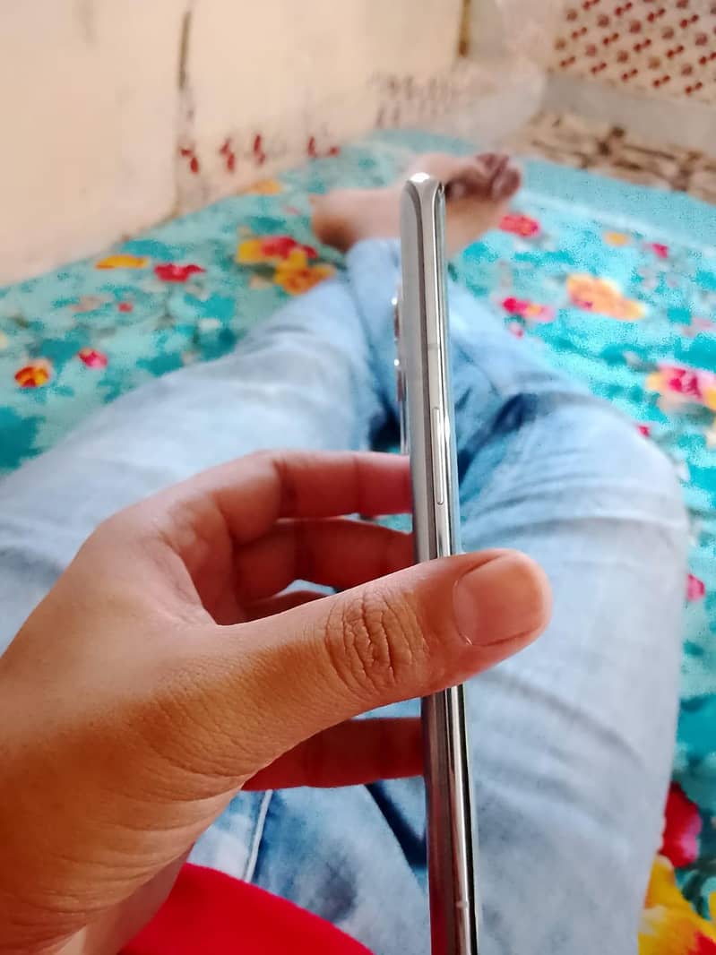 One Plus 9 pro 2