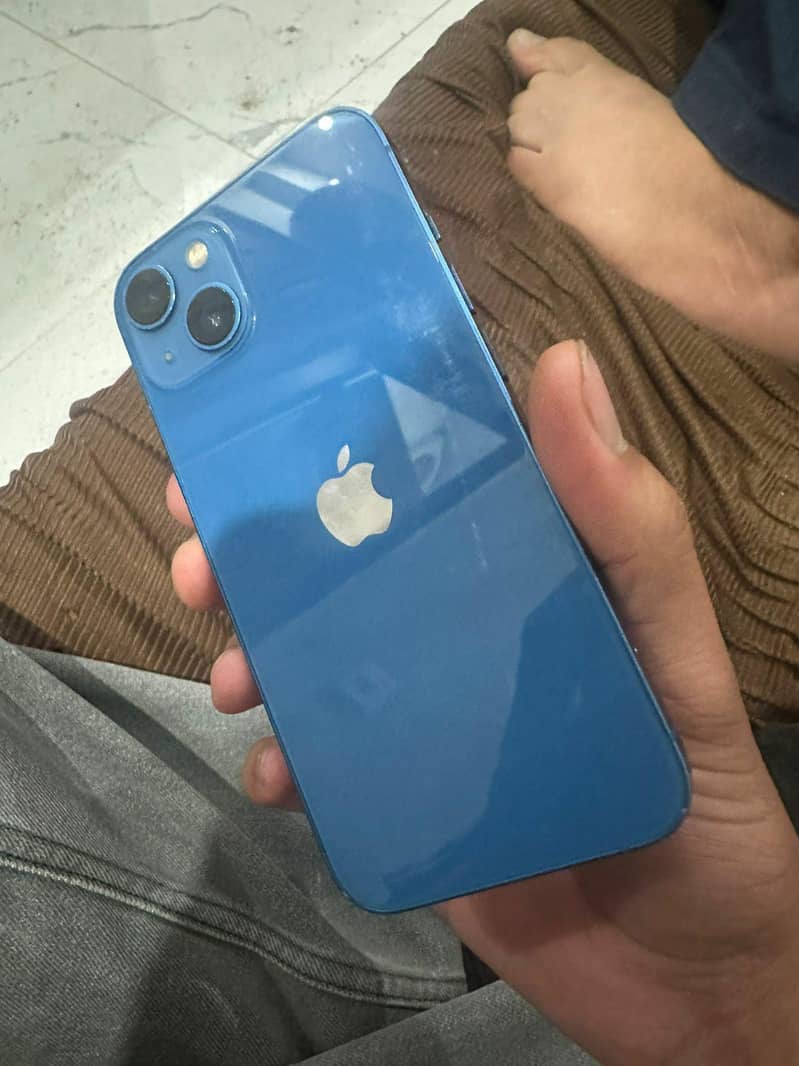Apple iPhone 13 1
