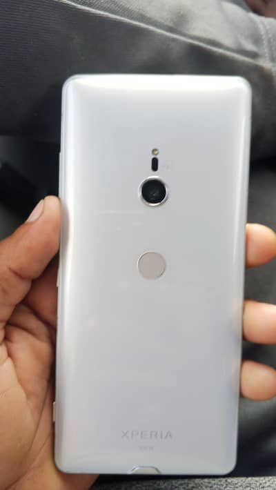 Sony XZ3 4+64 urgent sell