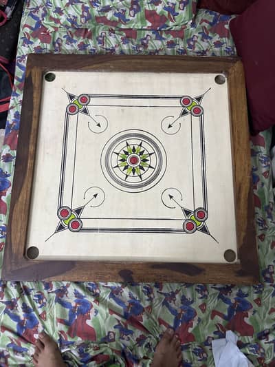 carrom board for playing too big