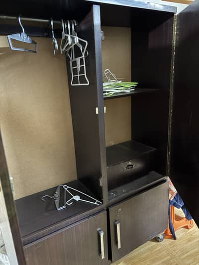 Double palla almari cupboard for sale