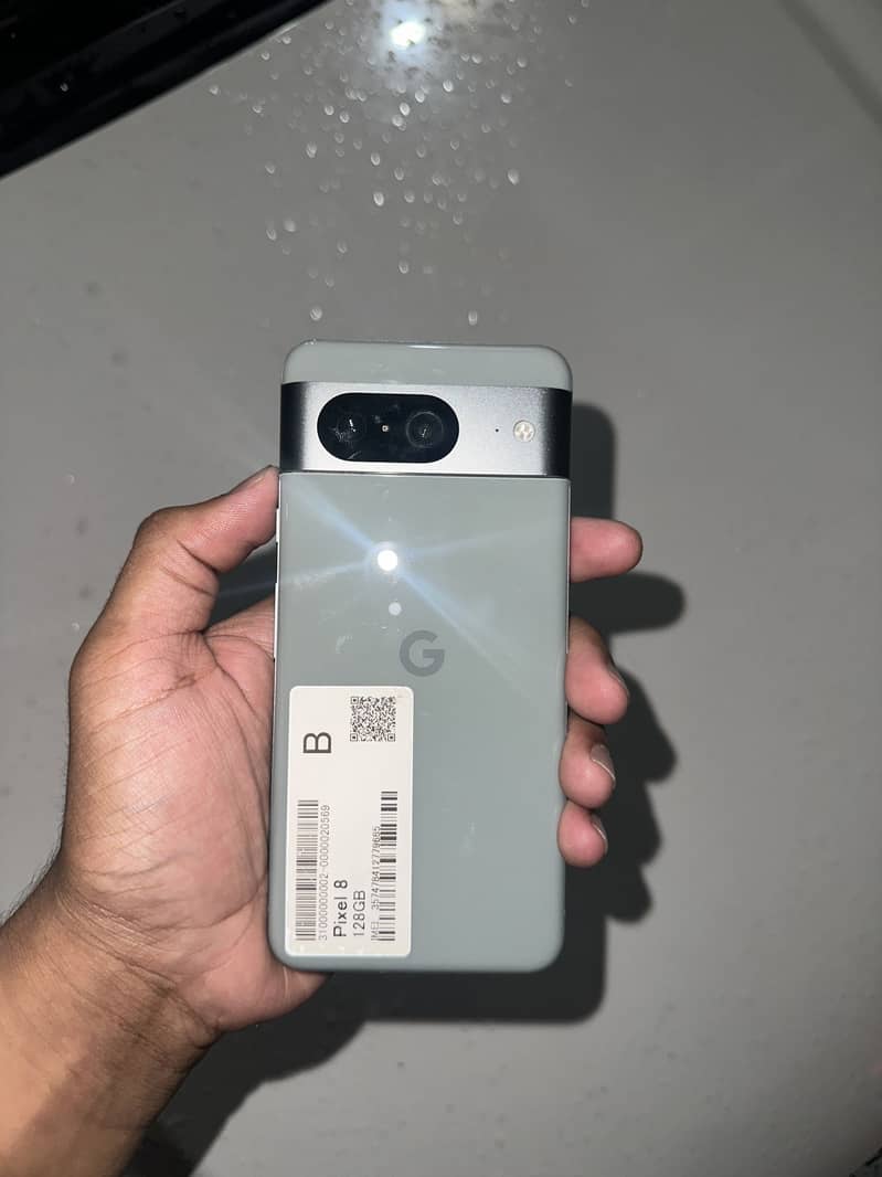 Google Pixel 8 3