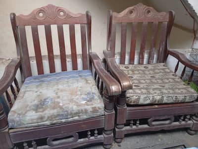 2 sofas
