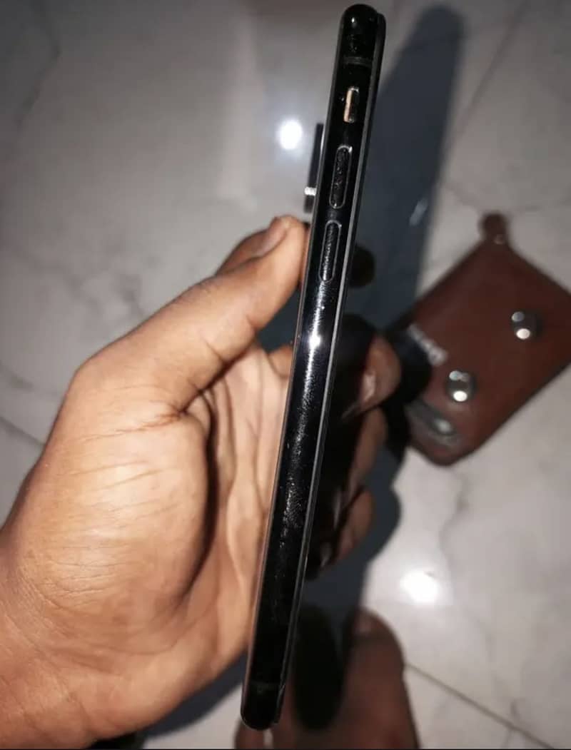 Apple iPhone X 2