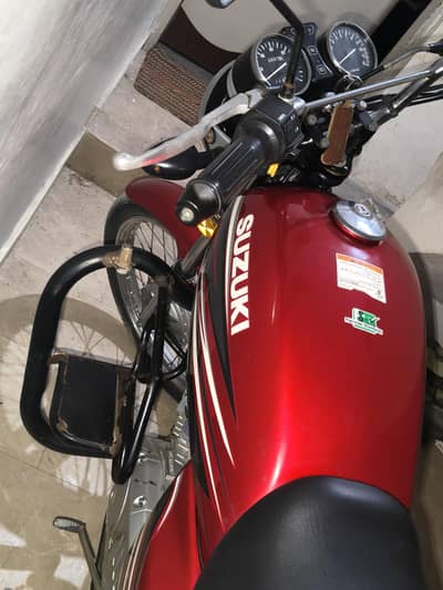 Suzuki gs150