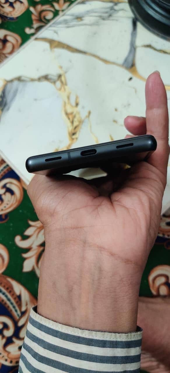 pixel 7A 6