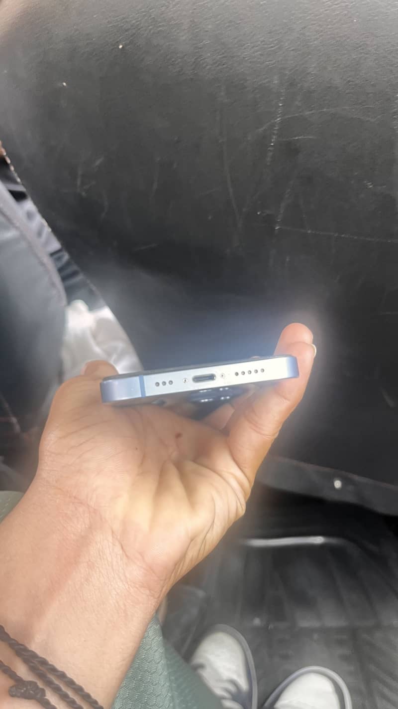 Apple iPhone 14 1