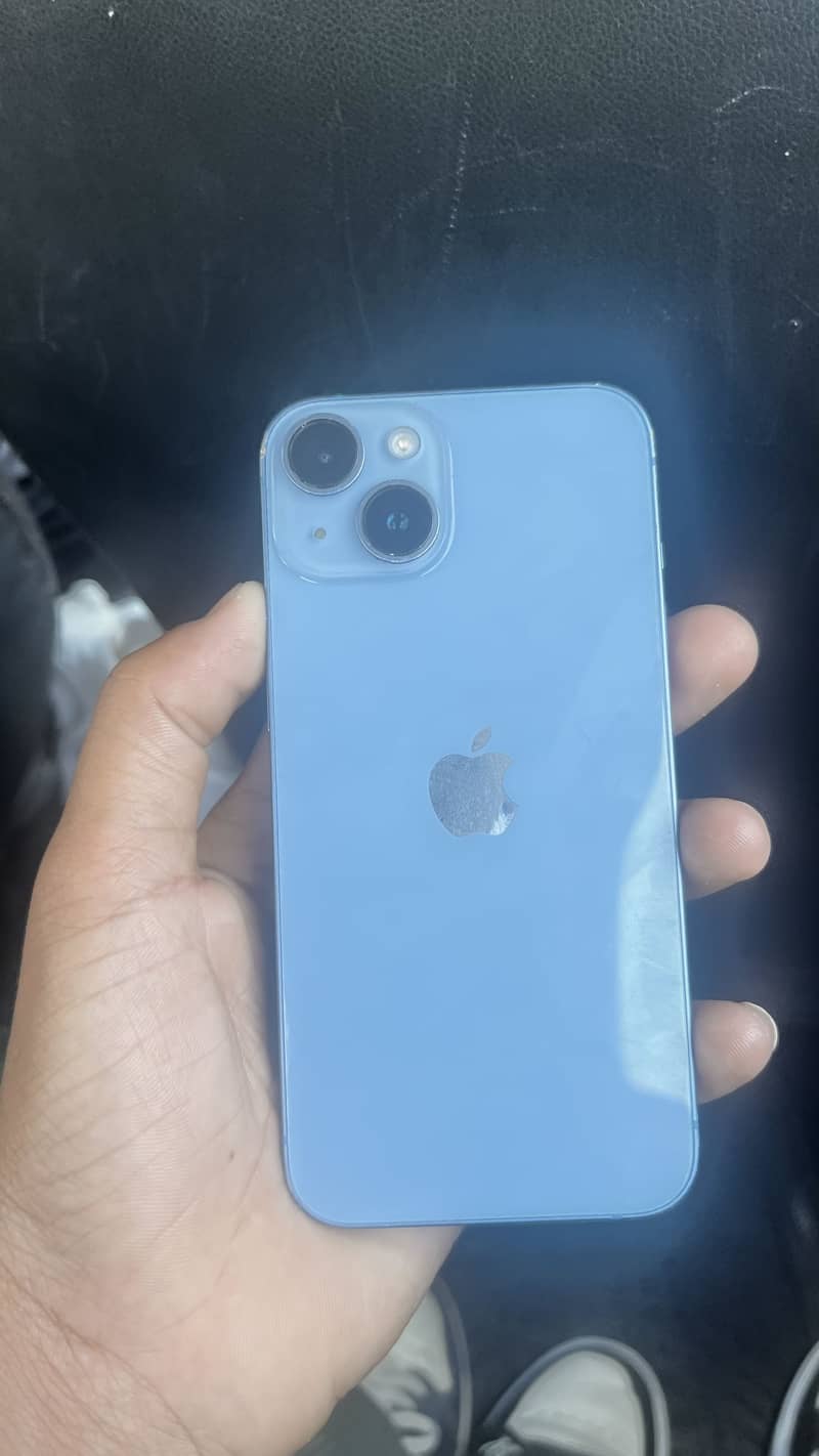 Apple iPhone 14 3