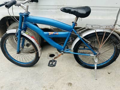 Cycle bicycle for sale. Size “22”. Number 0322 4670362