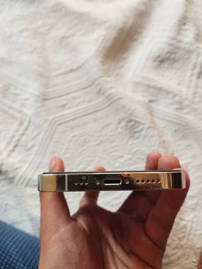 Apple iPhone 14 Pro
