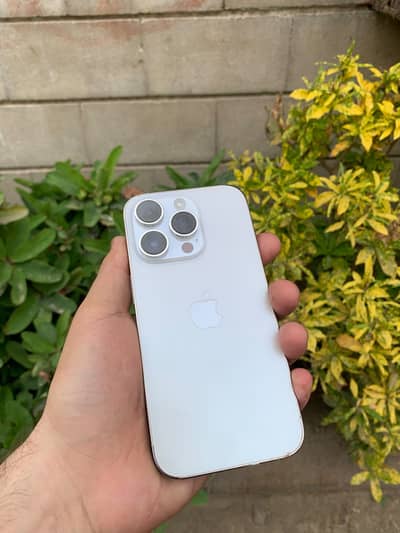 iPhone 14 Pro
