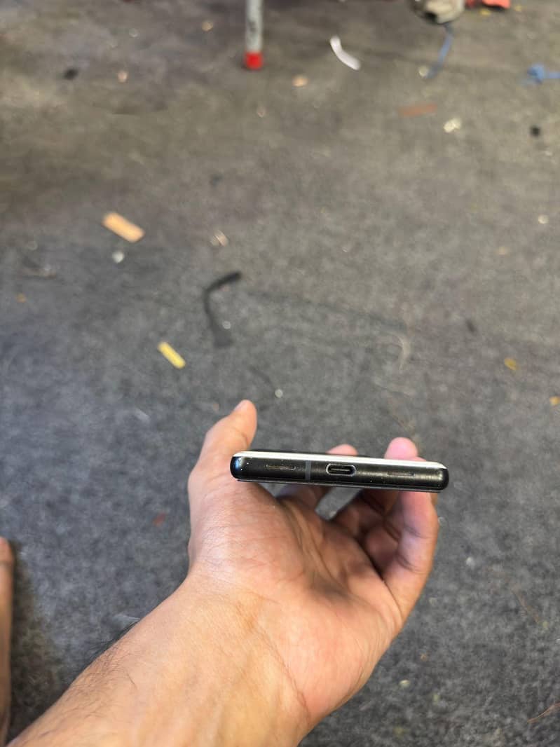 Google Pixel 6a 5