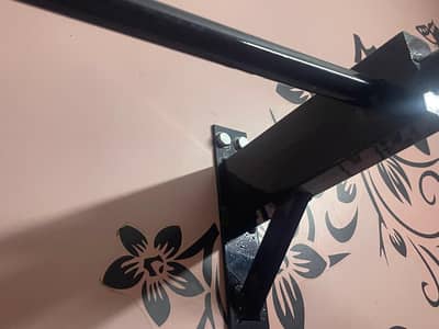 heavy duty pull-up bar, broad bars weight 300+ kg with free hand gripp
