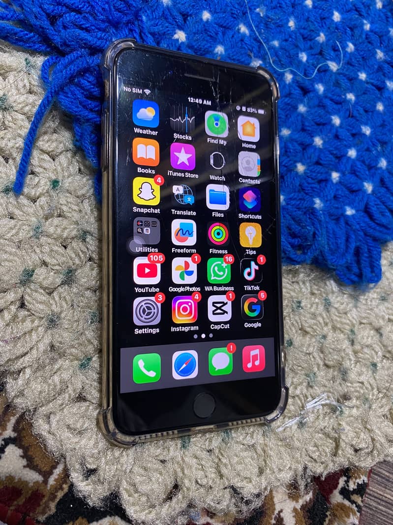 Apple iPhone 8 Plus 2
