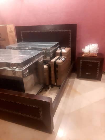 DOUBLE BED+ SIDE TABLES+ DRESSING URGENT SALE