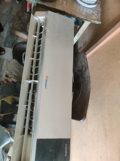 Dawlance 1.5 Ton