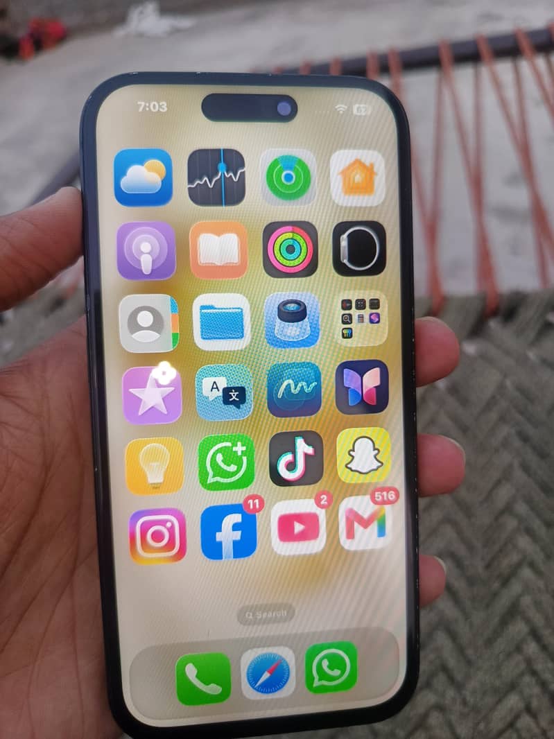 Apple iPhone 15 2