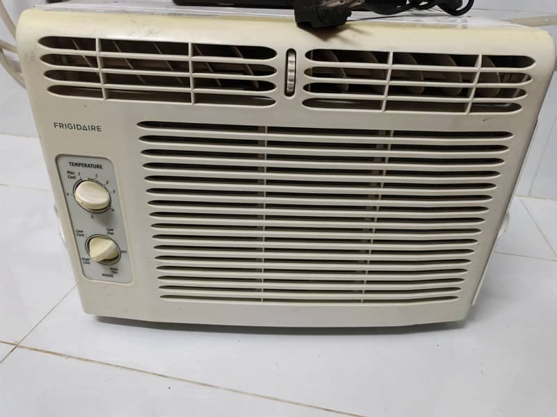 Window AC 0
