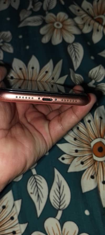Apple iPhone XR