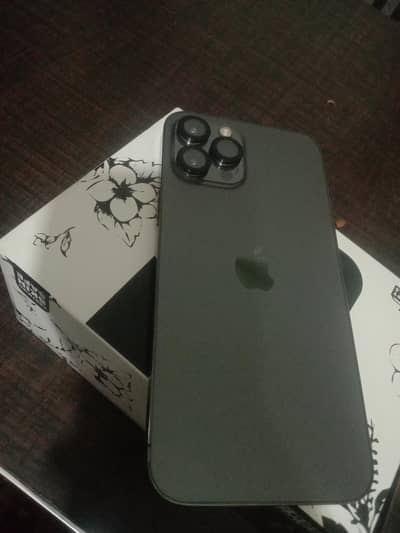 7Apple iPhone 12 Pro Max