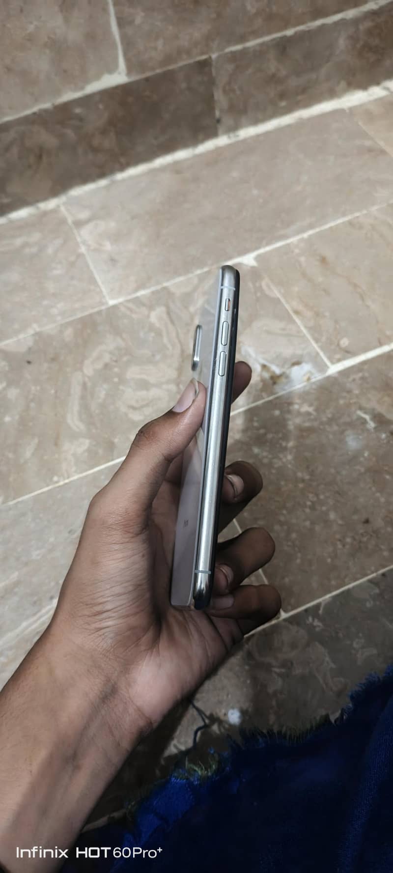 Apple iPhone X 6