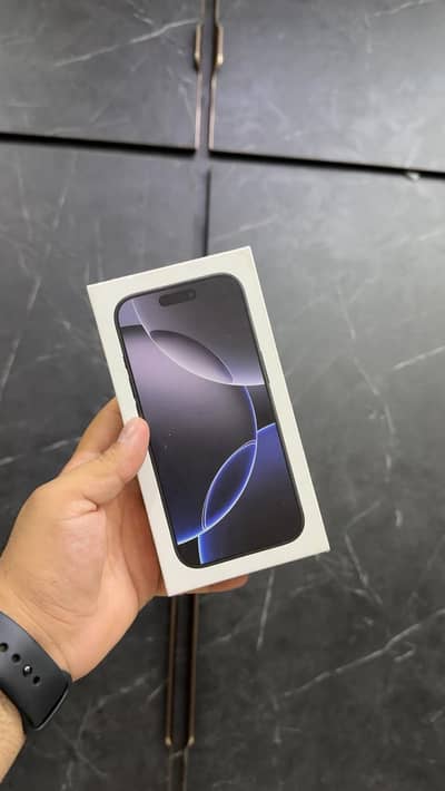 Apple iPhone 16 Pro
