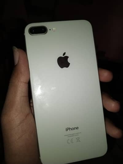 iPhone 8 Plus