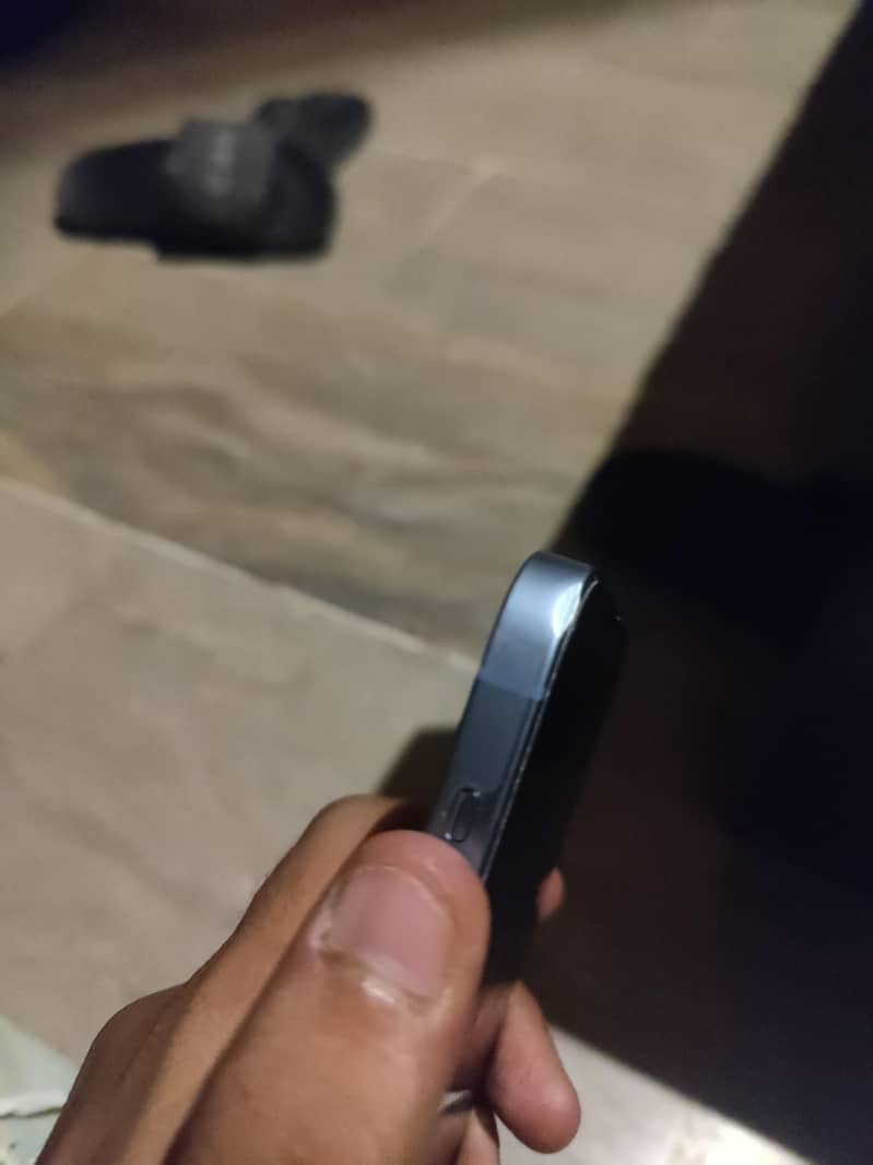 Apple iPhone 14 plus 3