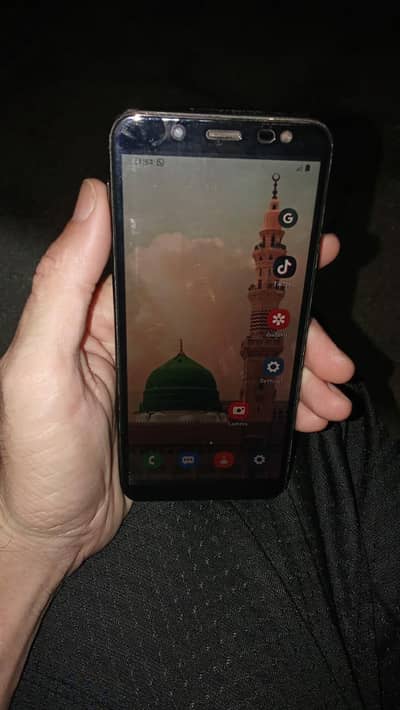 Samsung Mobile J6