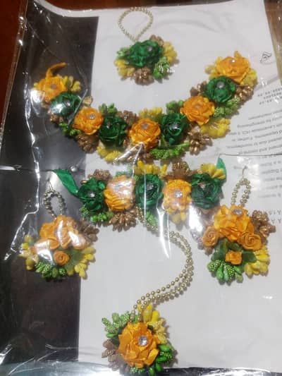 Mehandi Jewelry Set & bangles