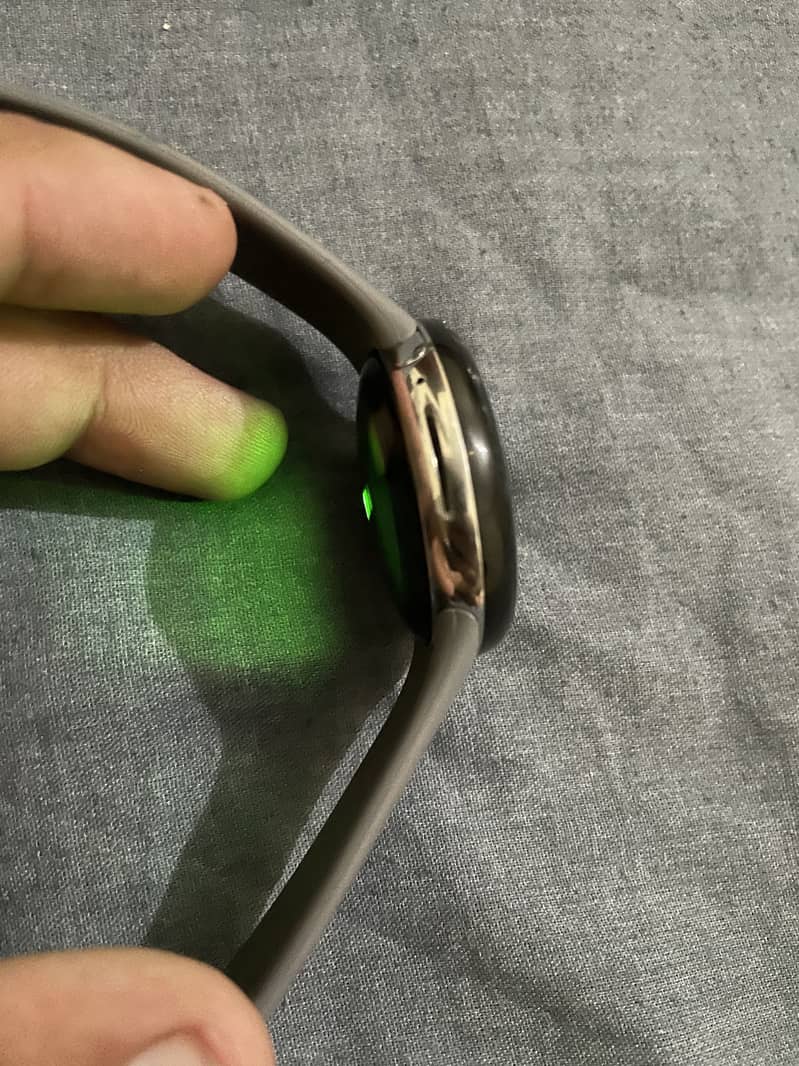 Watch 4