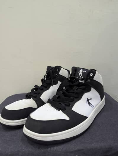 basketball shoes