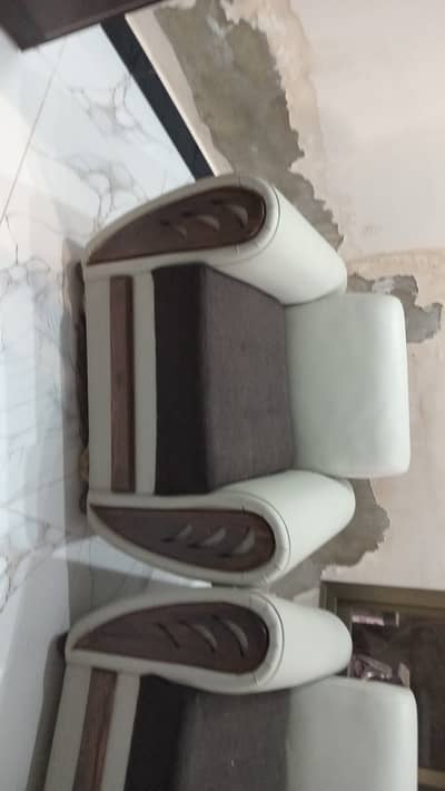 Sofa set