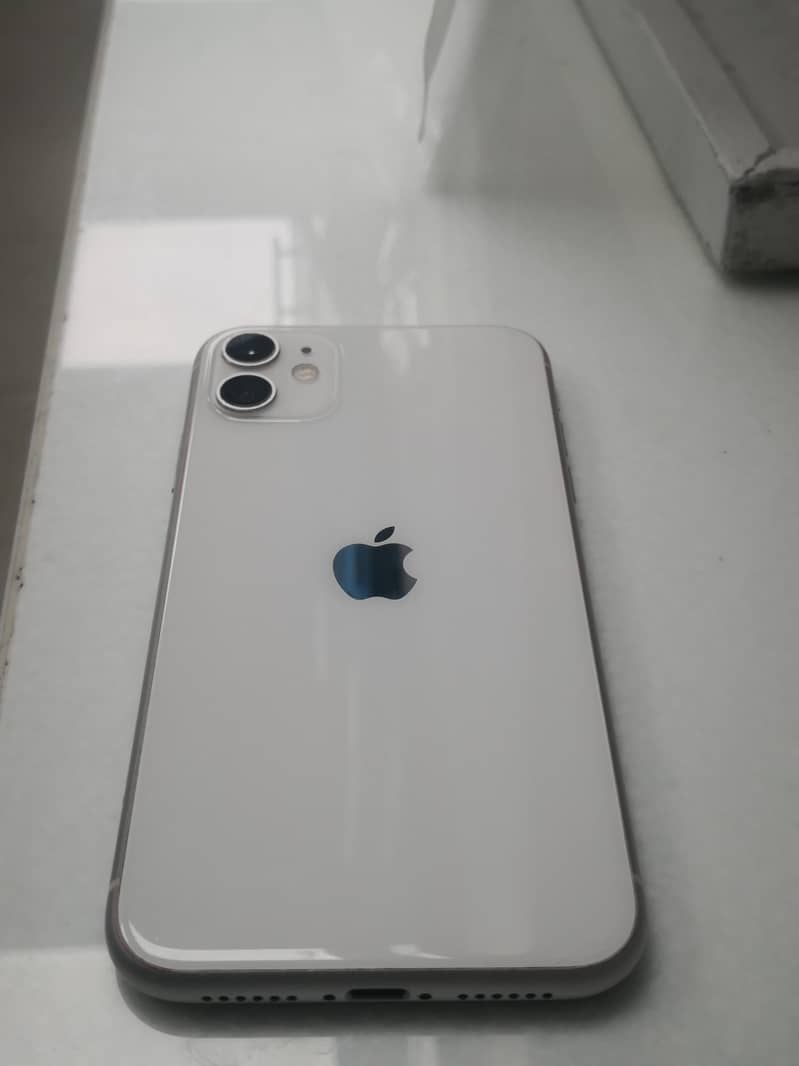 iPhone 11 7
