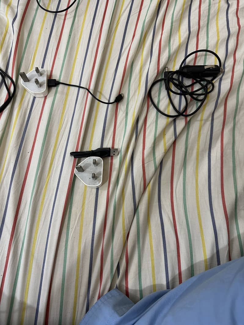 Multiple computer accessories 6