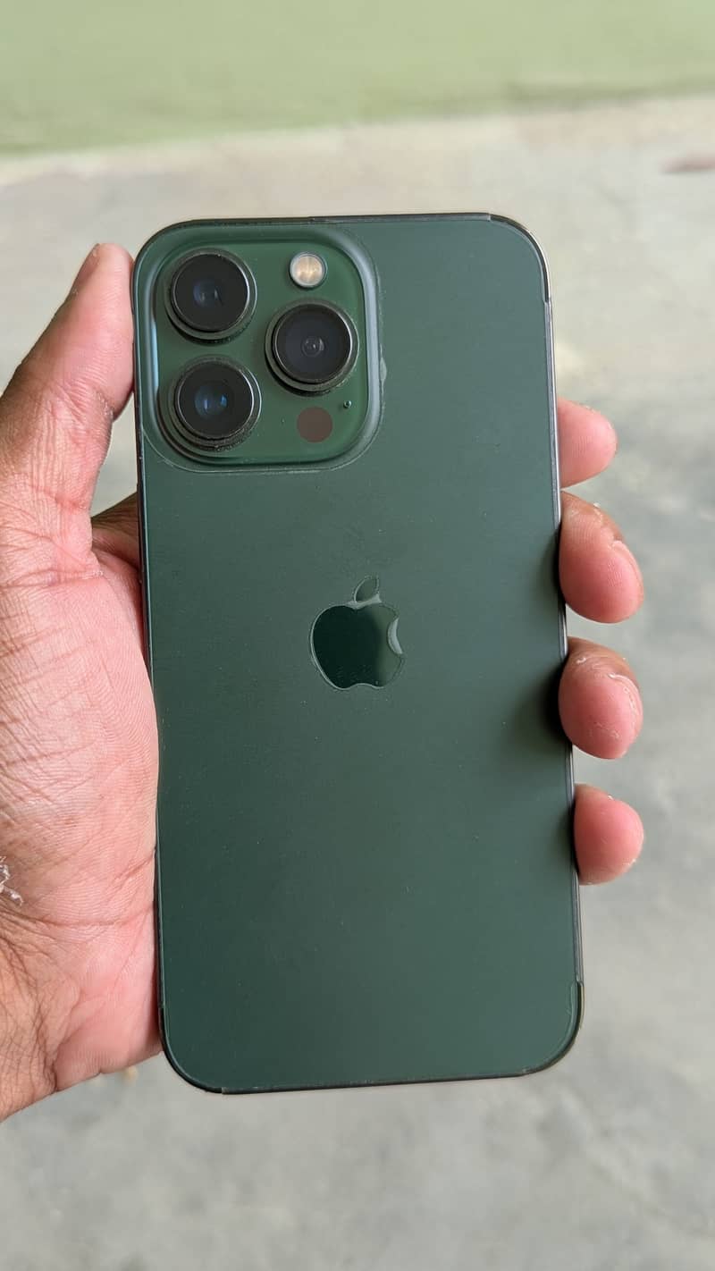 Apple iPhone 13 Pro 0