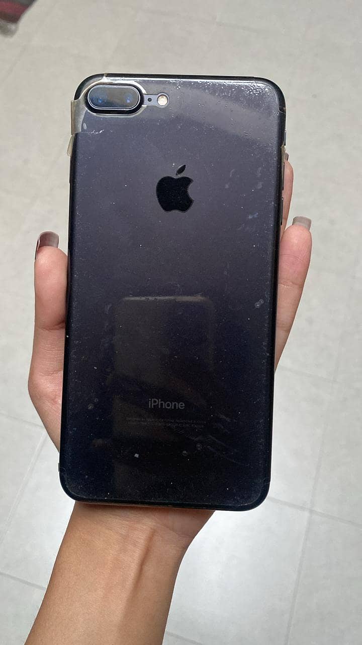 Apple iPhone 7 Plus 0
