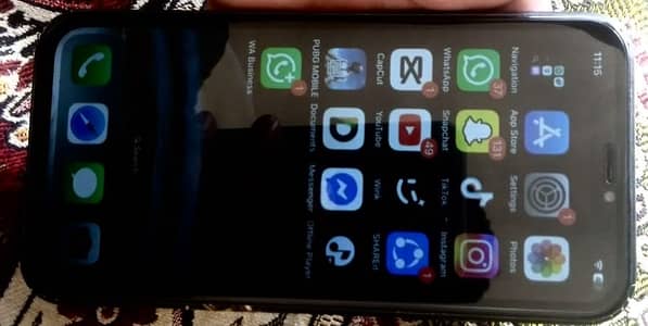 Apple iPhone XR