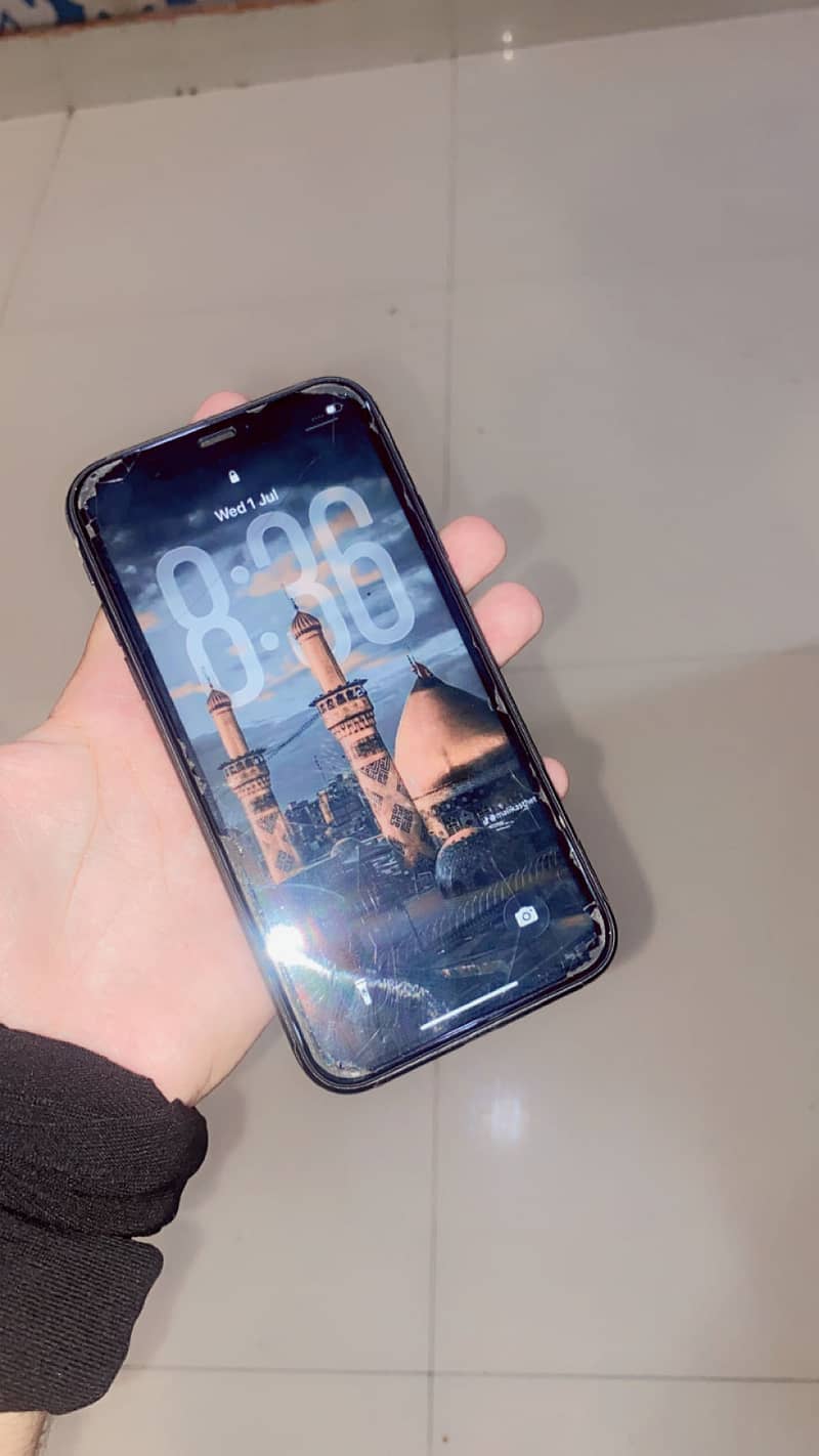 Apple iPhone 11 2