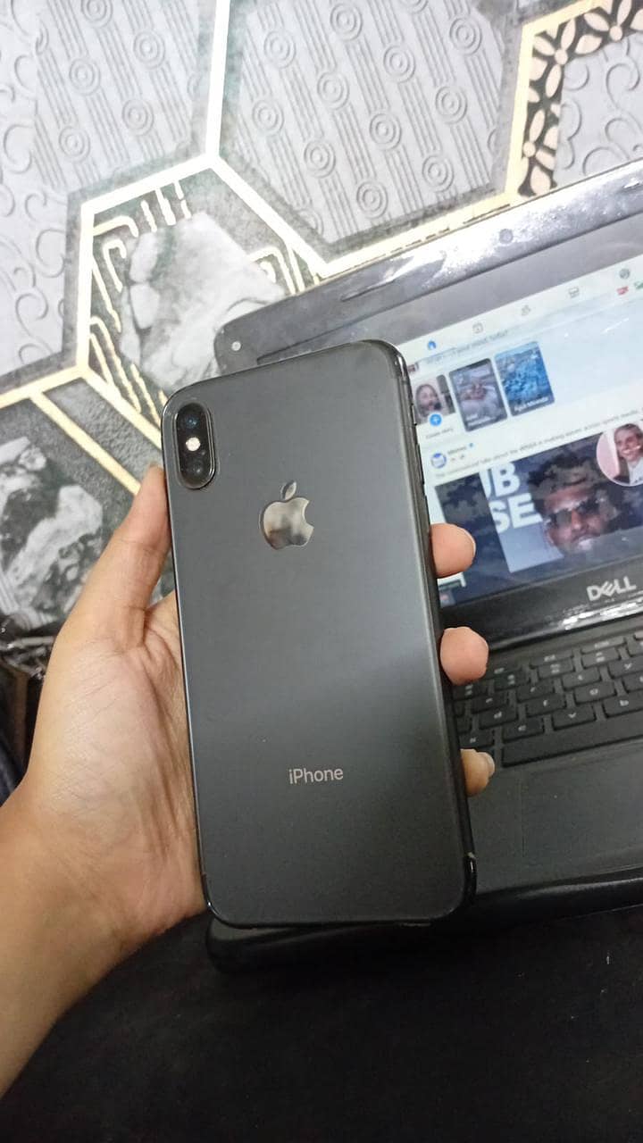 Apple iPhone X 0