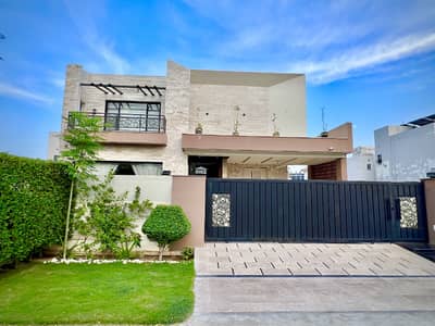 FULLY FURNISHED BRAND NEW ONE KANAL LUXURY MODERN DESIGN HOUSE In DHA Phase 07 Original Picture AC Install