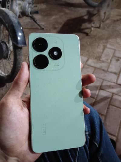 Tecno Spark Go