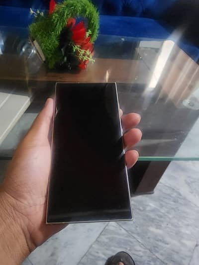 Samsung Mobile S24 Ultra 10/10