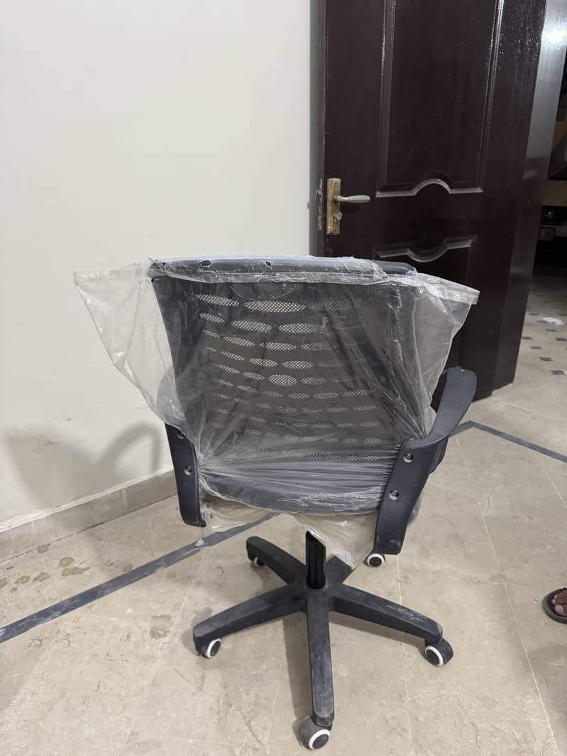 Computer Table available in Lahore 7