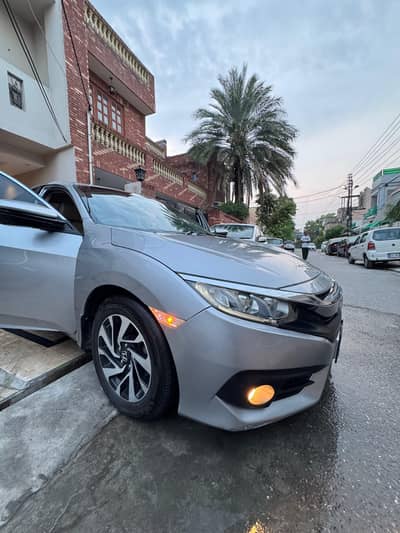 Honda Civic Oriel 2018