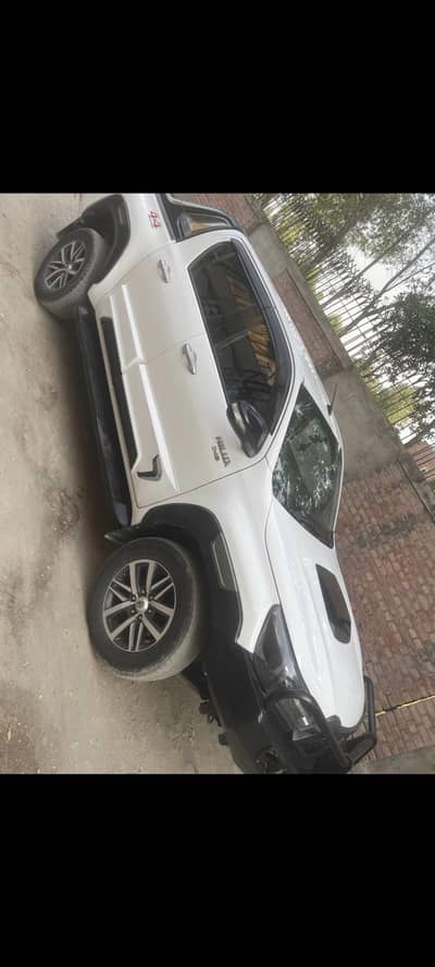 Toyota Hilux revo v 2017/2018 only call 0370-2217848